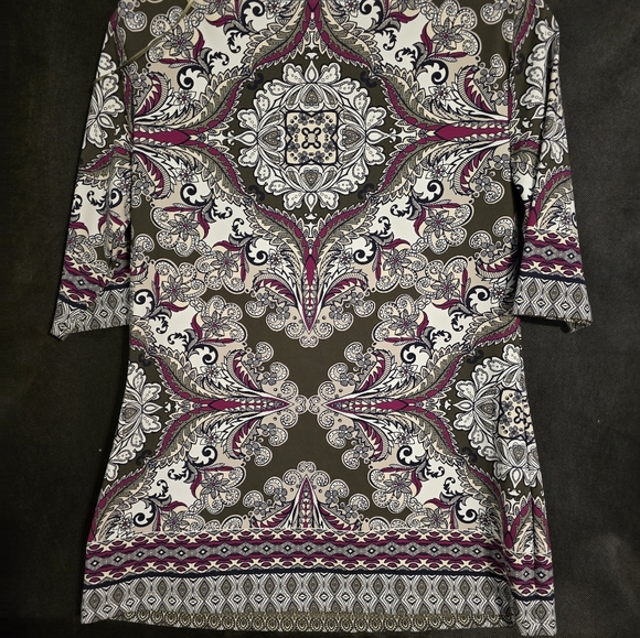 Dress casual INC petite short sleeve top. - Picture 5 of 5